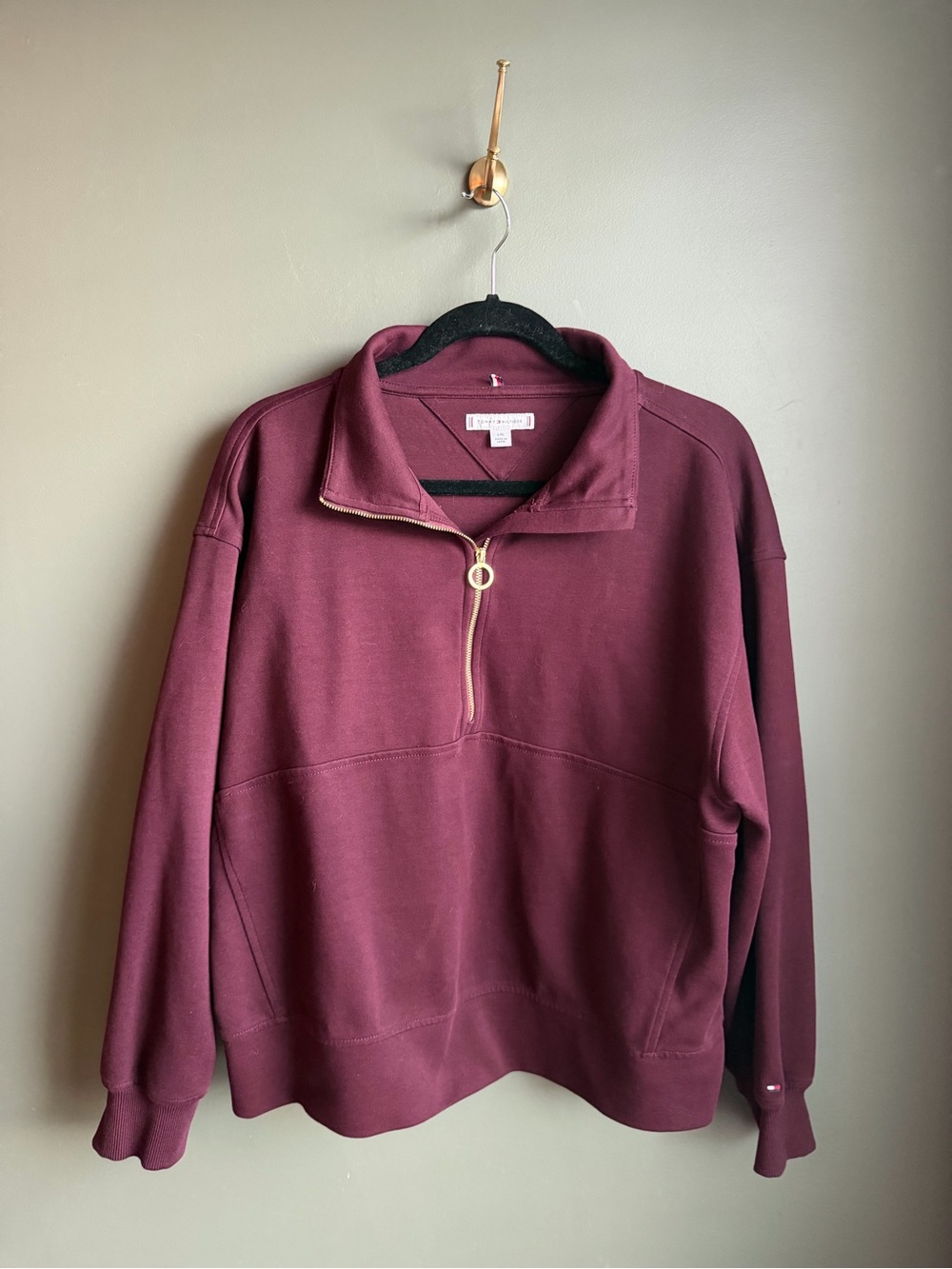 Tommy Hilfiger Women's Zip-Up Pullover in Burgundy